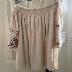 Adorable off the shoulder top
